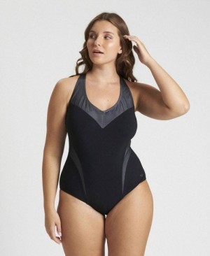 Arena Isabel Lightcross Back One Piece Plus Naisten Body Monivärinen | 93571ENLF