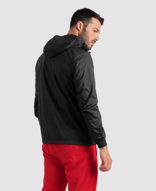 Arena Team Windbreaker Solid Miesten Takit Monivärinen | 79851KODU