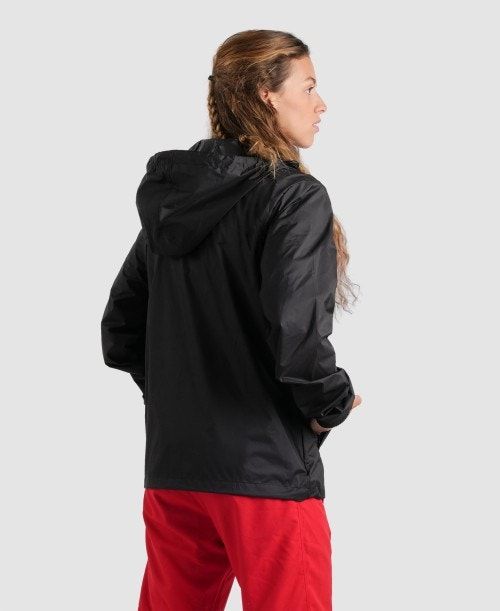 Arena Team Windbreaker Solid Miesten Takit Monivärinen | 79851KODU